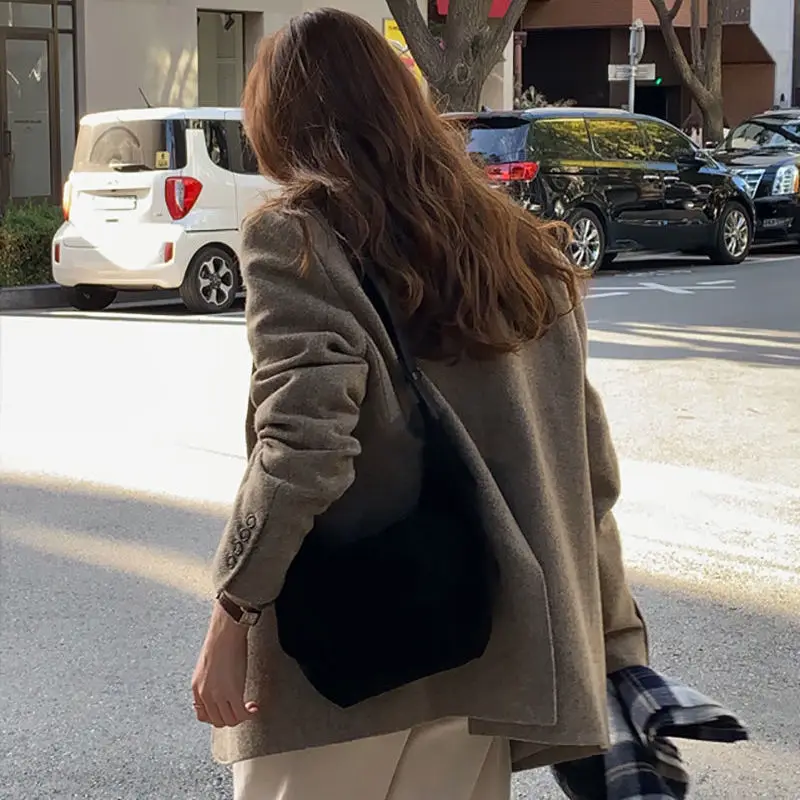 Новая Корейская винтажная повседневная сумка-хобо контрастного цвета, матовые сумки большой емкости, Женские плиссированные однотонные сумки через плечо Y2k Aesthetic Изображение 3