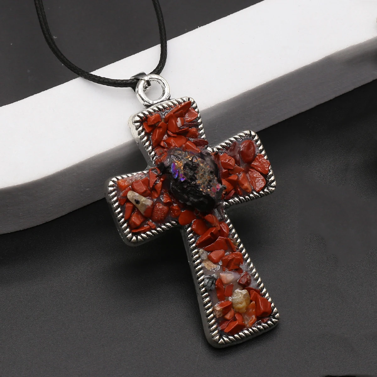 1шт Натуральный камень, полудрагоценный Цветной кристалл, высококачественная подвеска в виде креста, кожаное веревочное ожерелье в подарок Изображение 5
